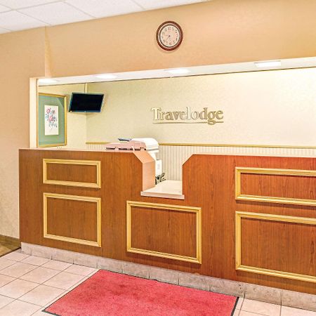 Travelodge By Wyndham Lincoln Airport I-80 Екстериор снимка
